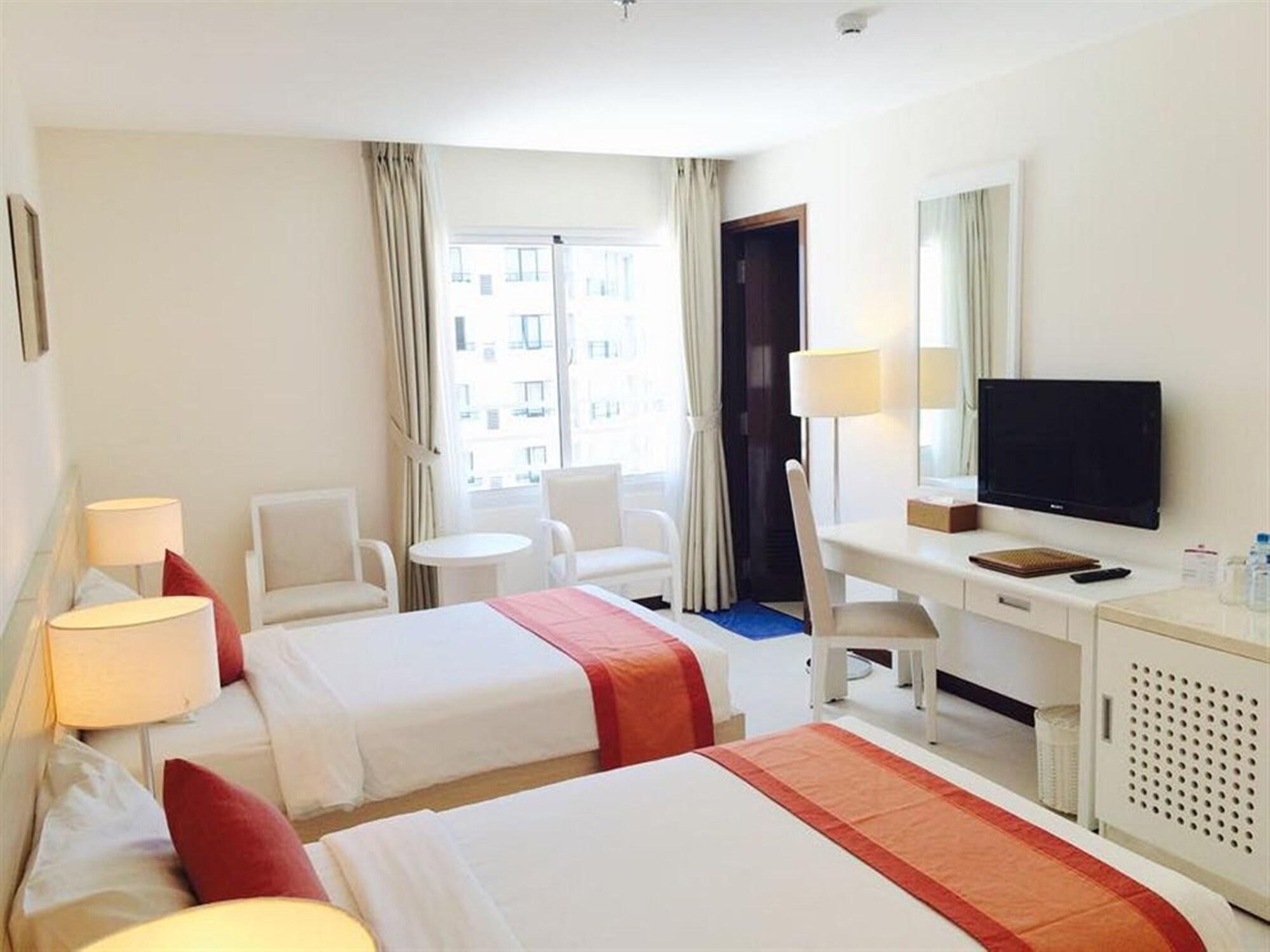Nhi Phi Hotel Nha Trang Dış mekan fotoğraf