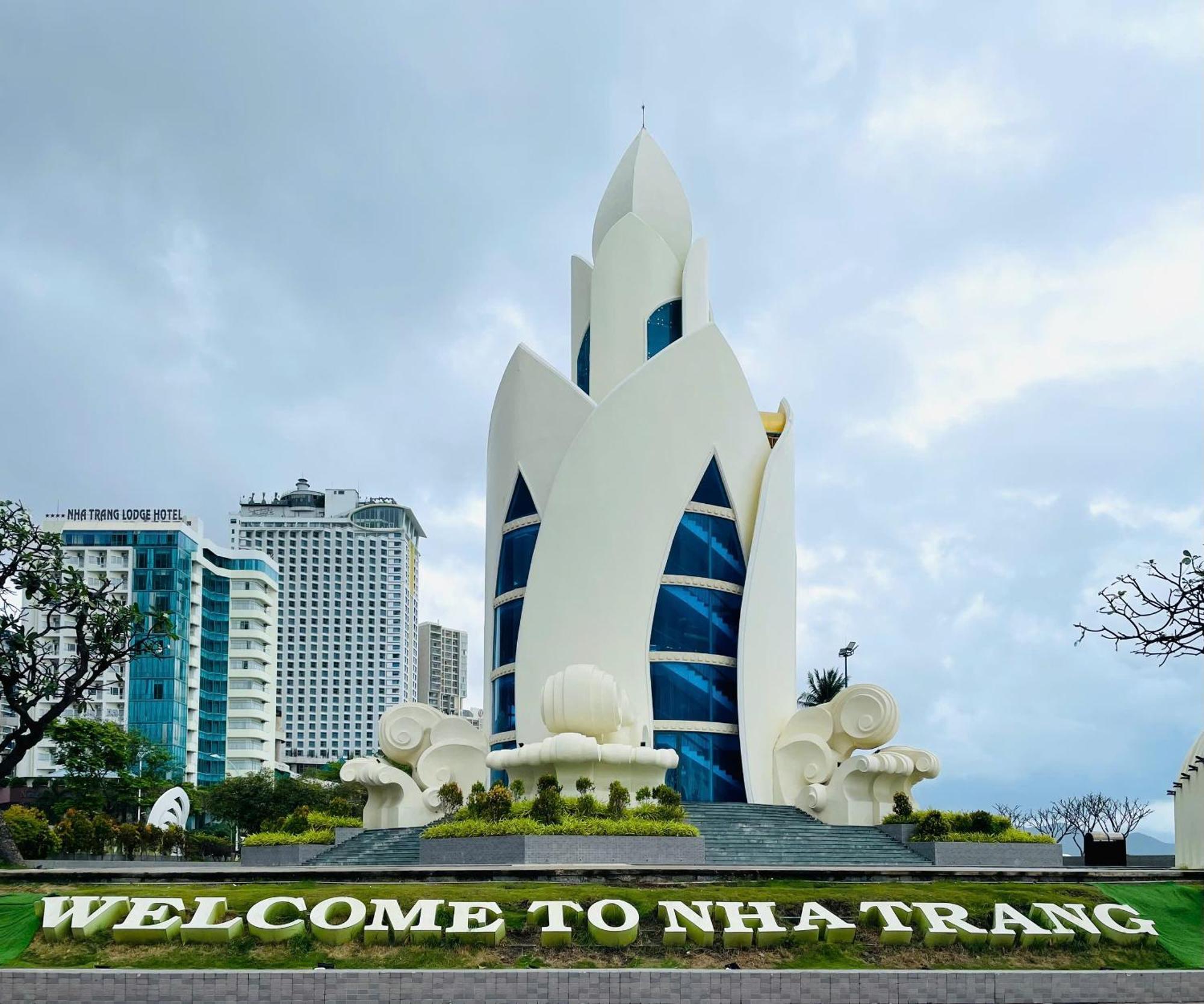 Nhi Phi Hotel Nha Trang Dış mekan fotoğraf