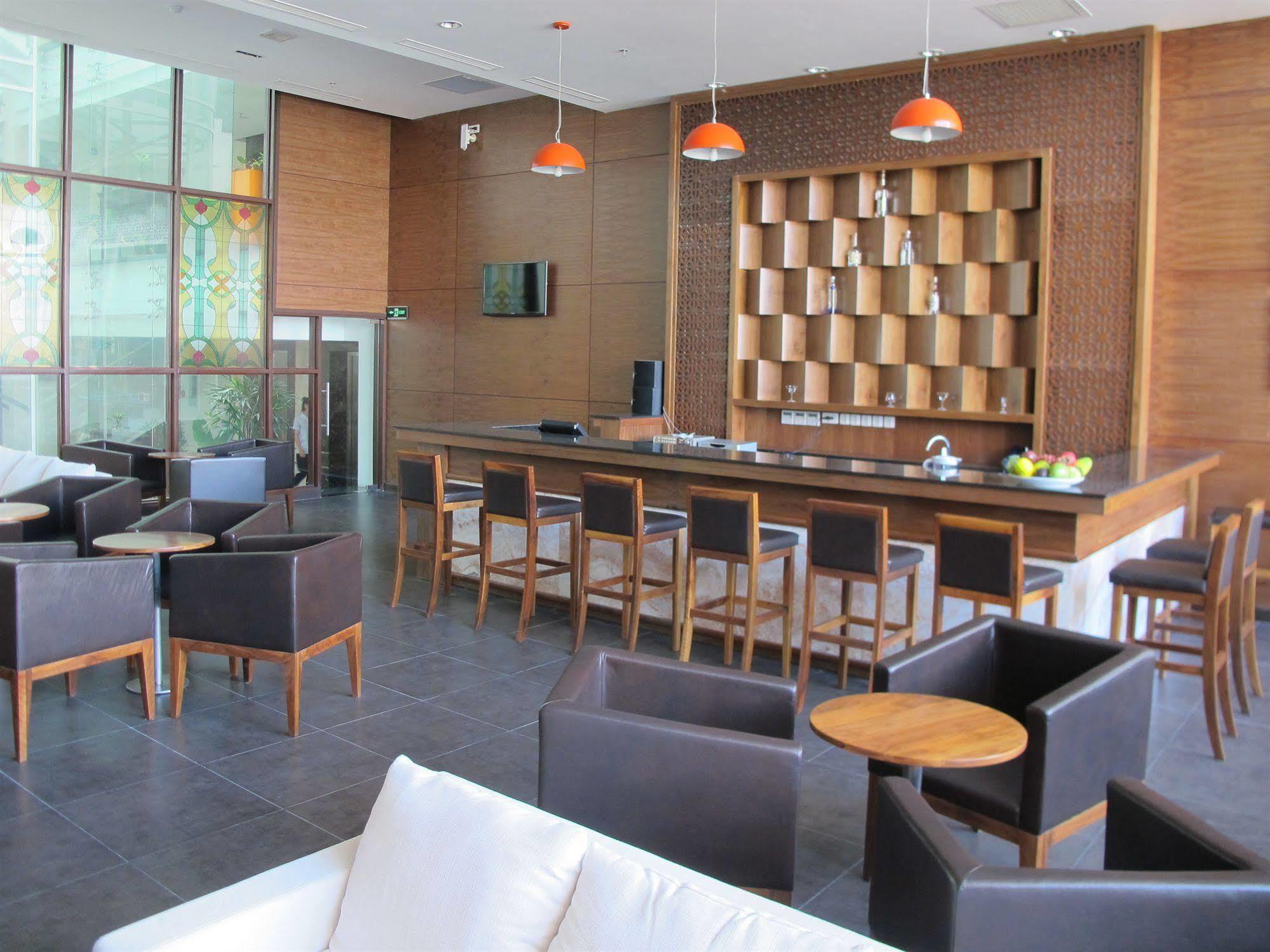 Nhi Phi Hotel Nha Trang Dış mekan fotoğraf